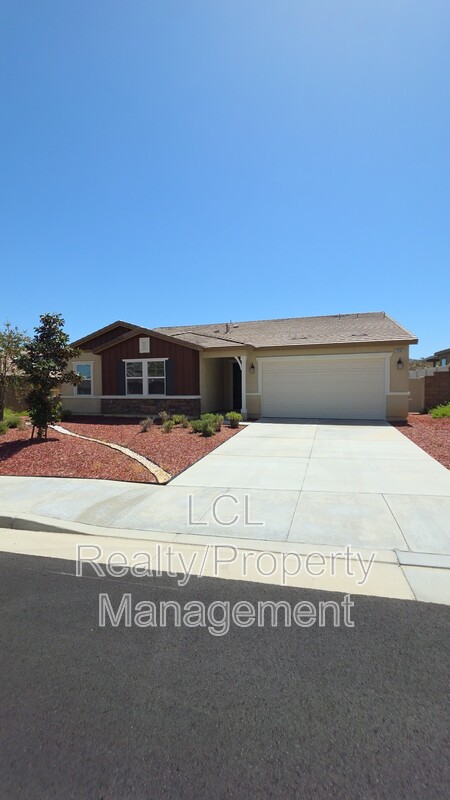 Menifee House: 28149 Echo Ct