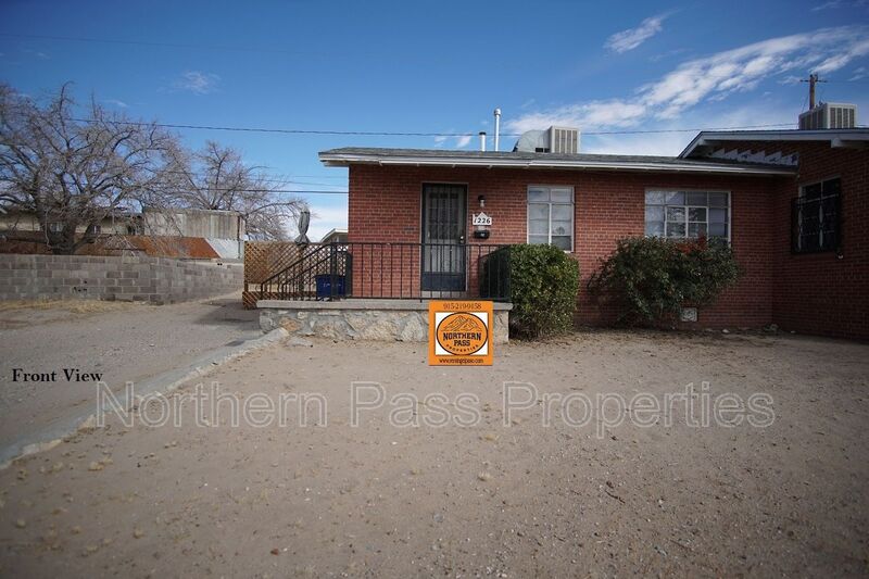 El Paso Condo: 1226 Huckleberry St