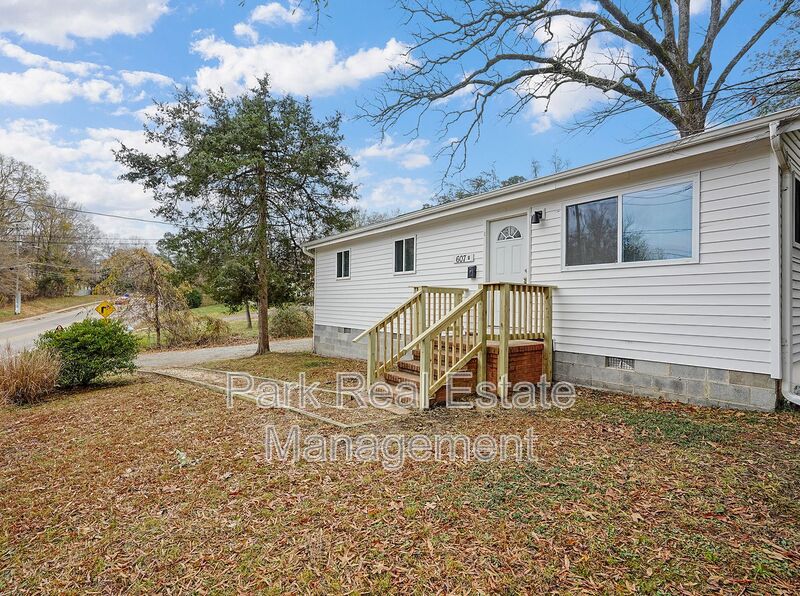 Carrboro Condo: 607 North Greensboro Street