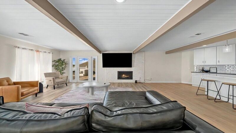 Bonita House: 209 Camino Elevado