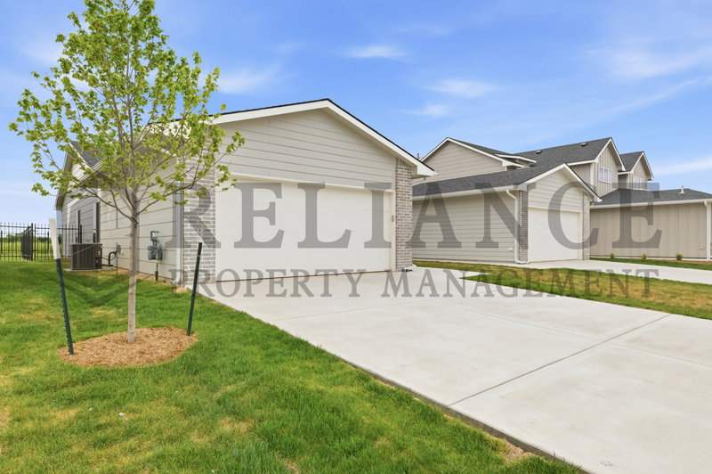Goddard Condo: 150 N Gowen St