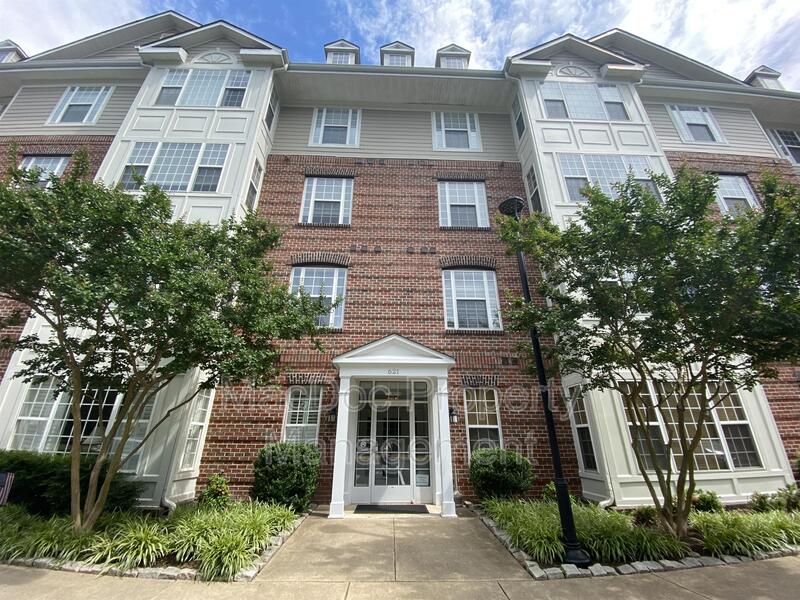 Fredericksburg Condo: 621 Cobblestone Boulevard T3