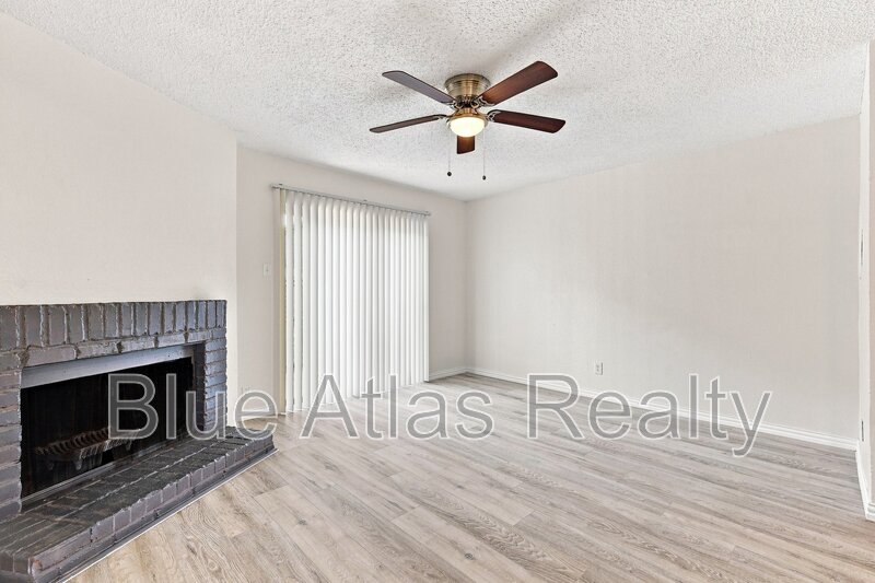 Fort Worth Townhome: 8108 Foxfire Lane - D