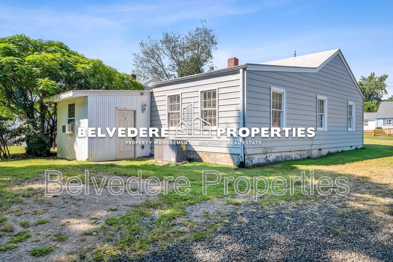 Greensboro Condo: 1208 Valleyview St