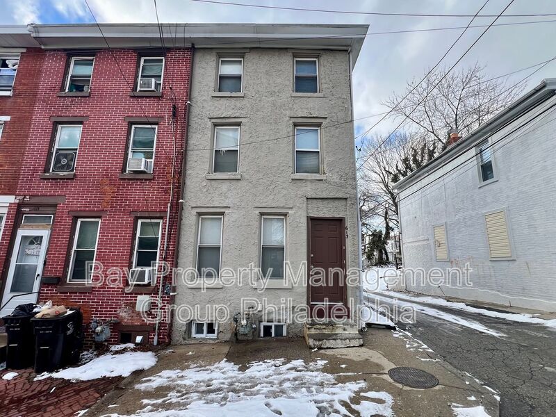 Norristown House: 613 Walnut St