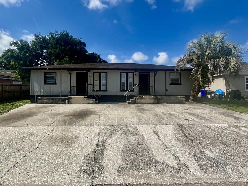 Lakeland Condo: 1138 W Sycamore St