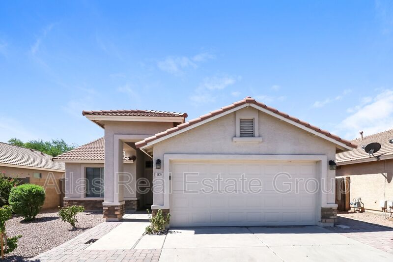 Request a Viewing for 4939 W Lynne Lane Tenant Turner