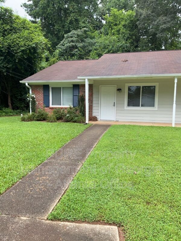 Marietta Condo: 181 Kimberly Way SW