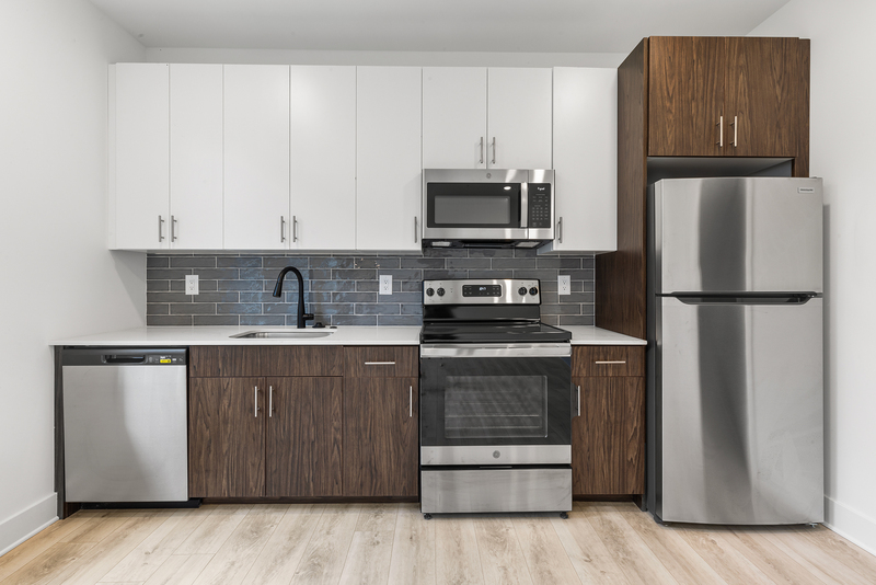 Philadelphia Condo: 943 Washington Avenue - 402