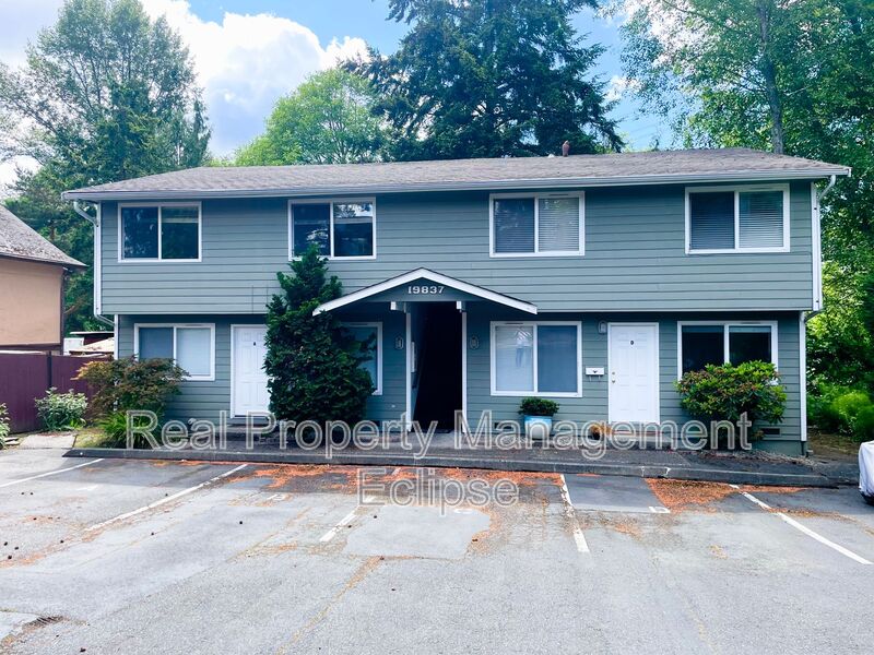 Shoreline House: 19837 25th Ave NE