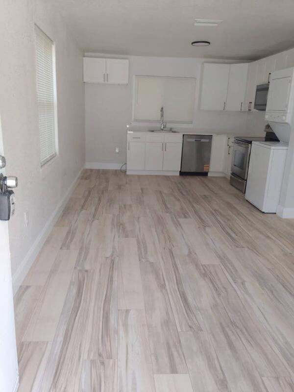 Leesburg Condo: 2119 Mara Court