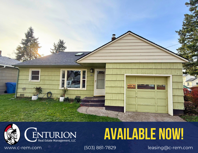 Salem House: 595 18th St NE