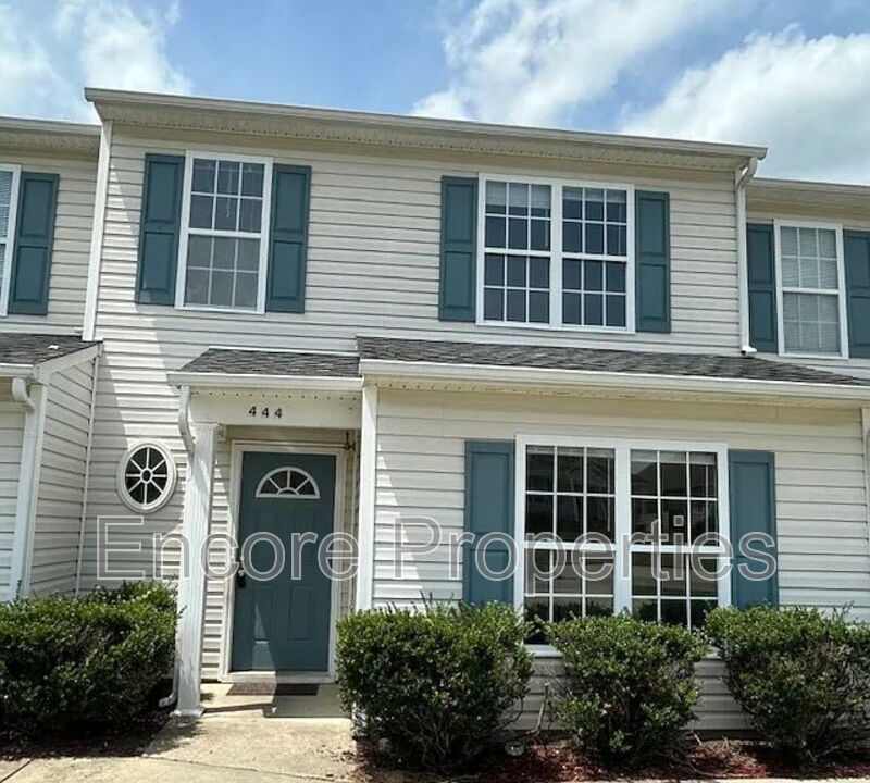 Lillington Townhome: 444 Anna Street