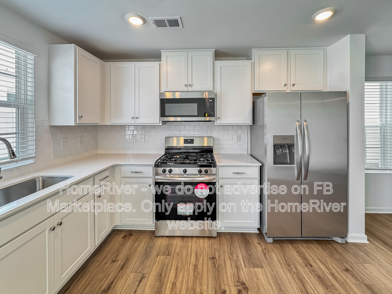 GILBERT House: 312 LIVESEY LN