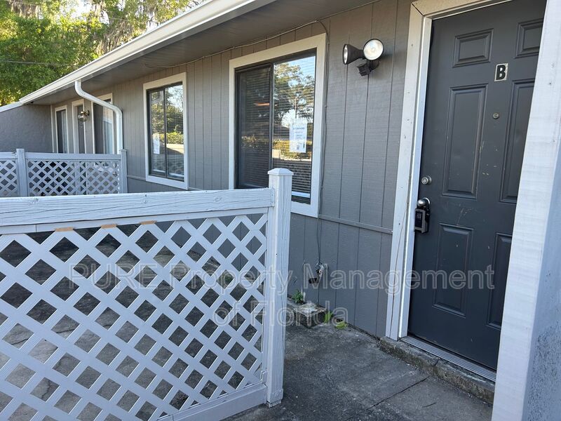 Ocala House: 3012 SE 5 Terrace