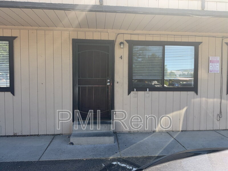 Sparks Condo: 690 Field St