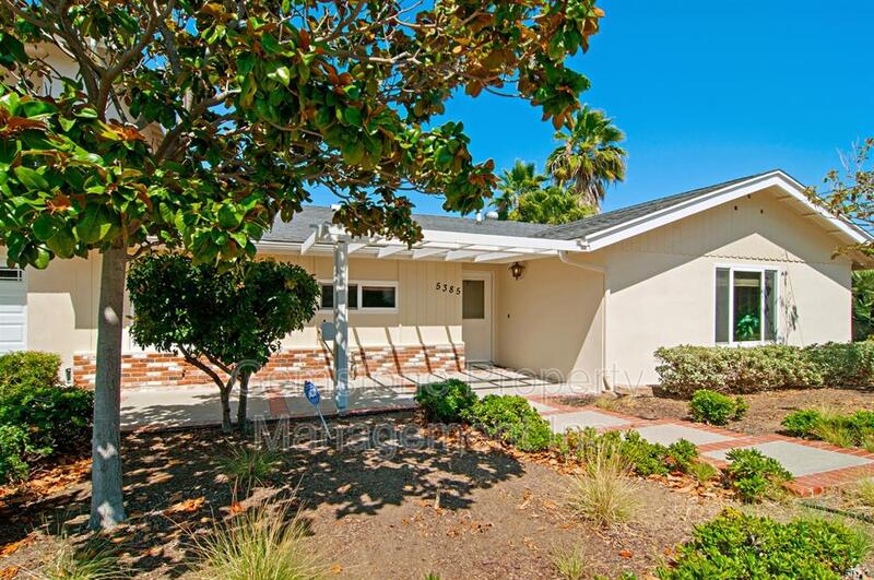 San Diego House: 5385 Brockbank Pl