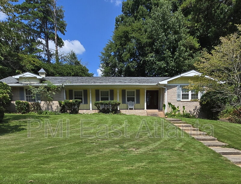 Decatur House: 3622 Kings Park Way