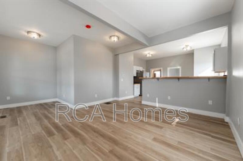 Indianapolis House: 648 West 30th Street