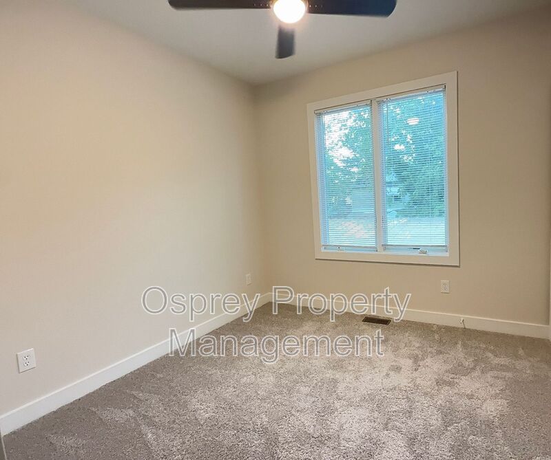 3BR Home w/ 2-Car Garage | Prime Norfolk Location - Photo 15