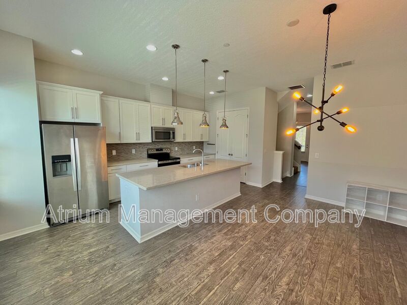 Oviedo Townhome: 865 Taramundi Dr