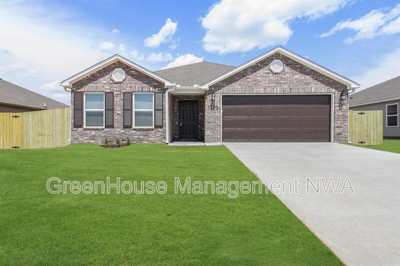 Centerton House: 1720 Eveningshade Lane