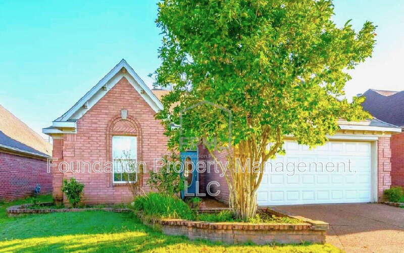 Cordova House: 428 Bruins Trce