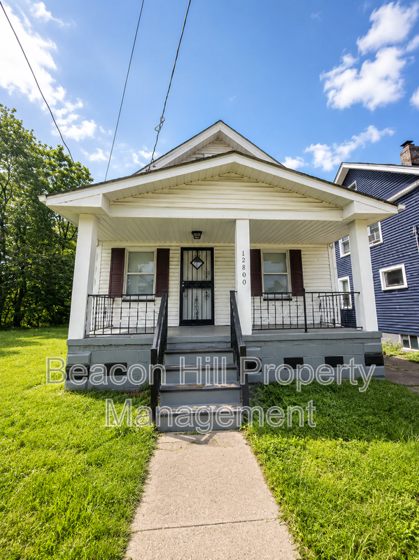 Cleveland House: 12600 Watterson Avenue