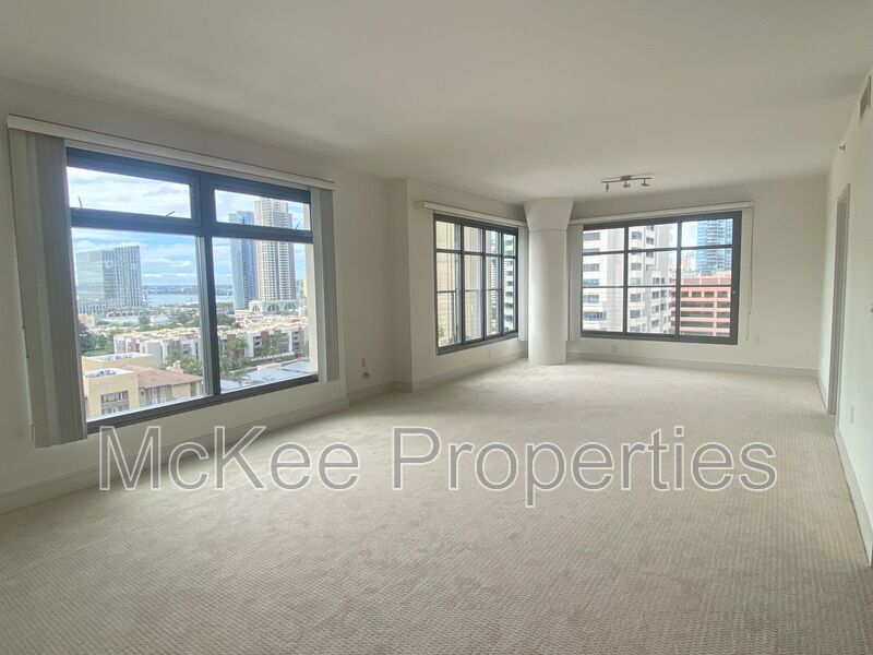 San Diego Condo: 645 Front Street