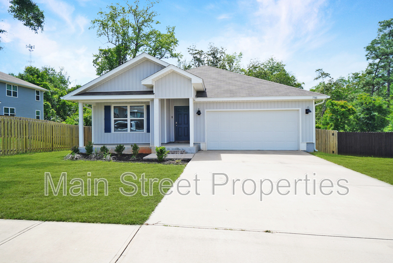 Pensacola House: 7748 Alydar Loop