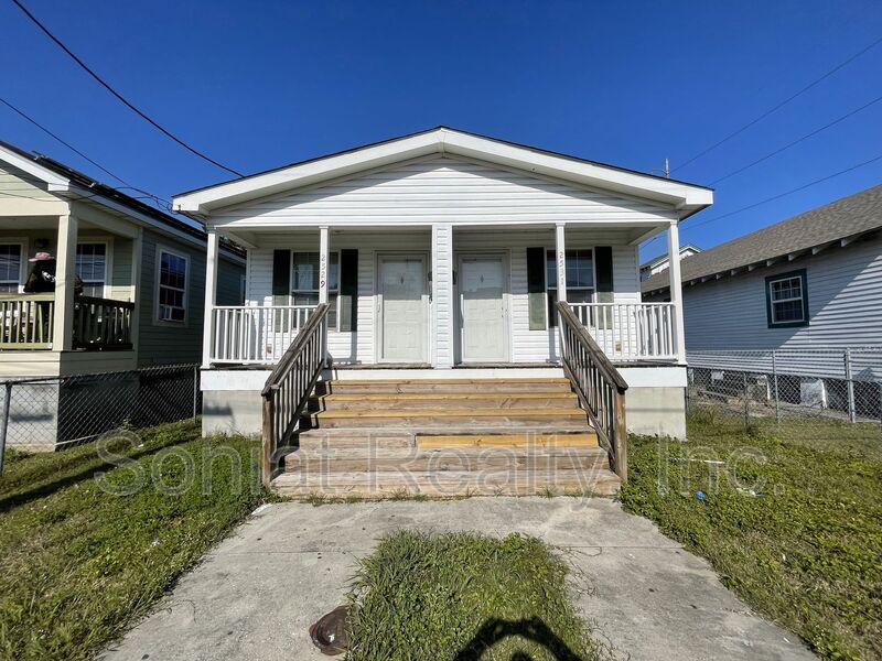 New Orleans Condo: 2531 North Miro Street