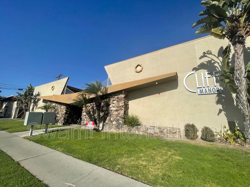 Garden Grove Condo: 9781 Acacia Avenue