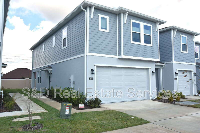 Dundee Townhome: 349 Sol Vista Drive