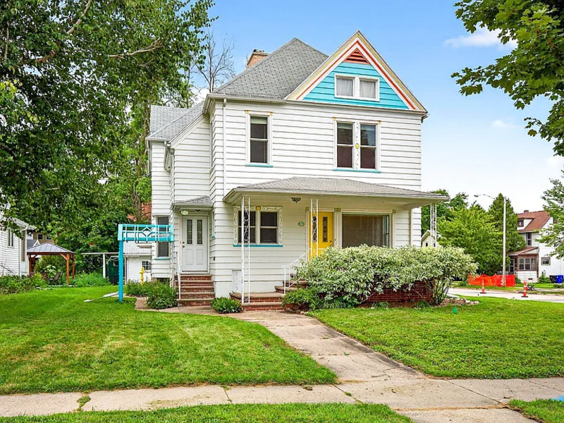 Appleton Condo: 620 East Franklin Street