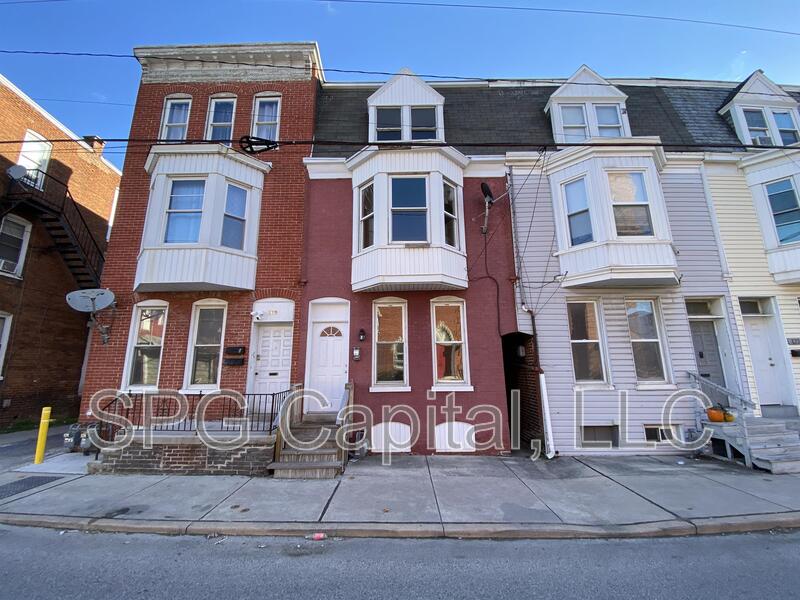 York House: 121 S Belvidere Ave, York - 121