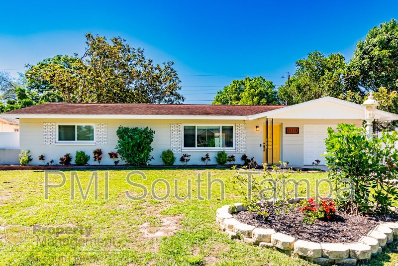Seminole House: 12174 83rd Avenue North