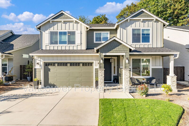 Battle Ground House: 746 Southeast 38th Street