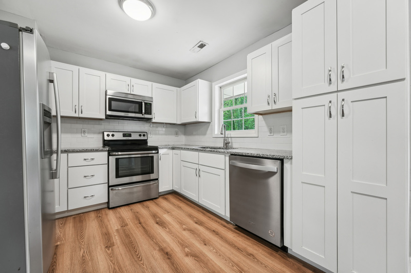 Raleigh House: 508 Solar Drive