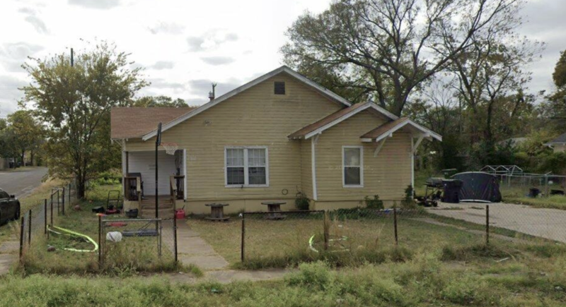 Waco House: 2000 Windsor Avenue