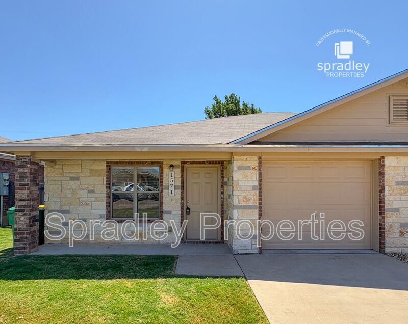 Belton Condo: 1571 Brady Way
