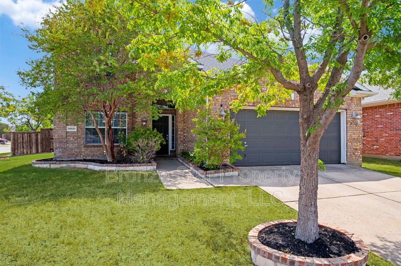 Little Elm House: 14501 Eaglemont Drive