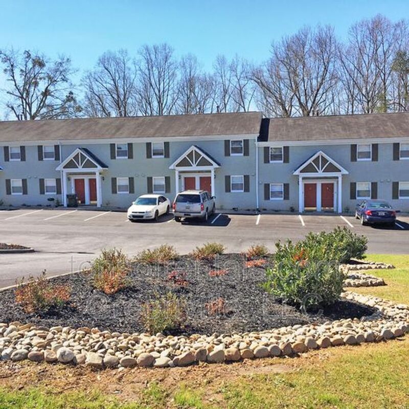 Greer Townhome: 111 Becky Don Drive