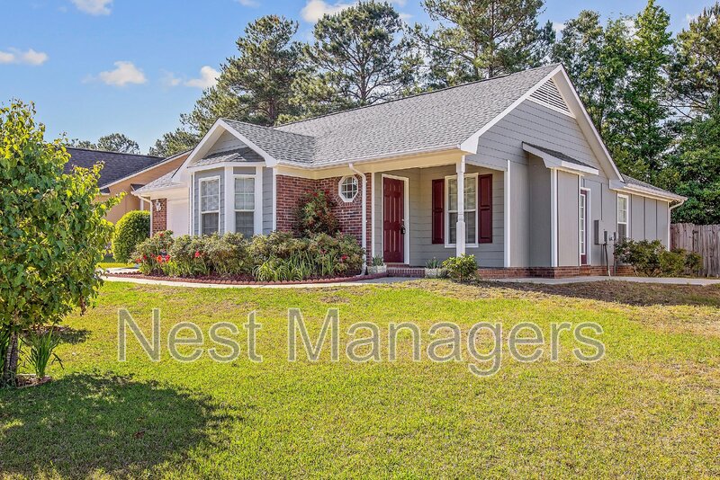 Fayetteville House: 9533 Gooden Drive