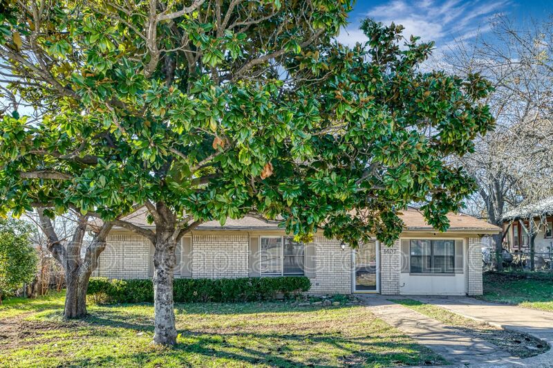 Weatherford House: 1407 Franklin St