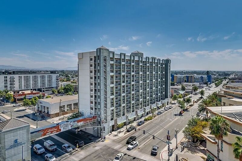 National City House: 801 National City Blvd