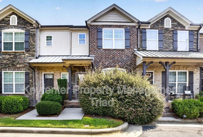 High Point House: 3779 Shadow Ridge Drive