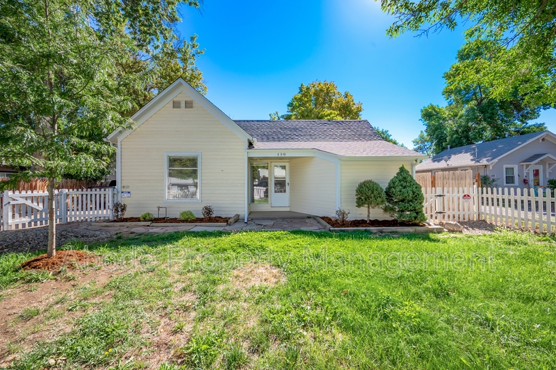 Loveland House: 136 South Lincoln Avenue