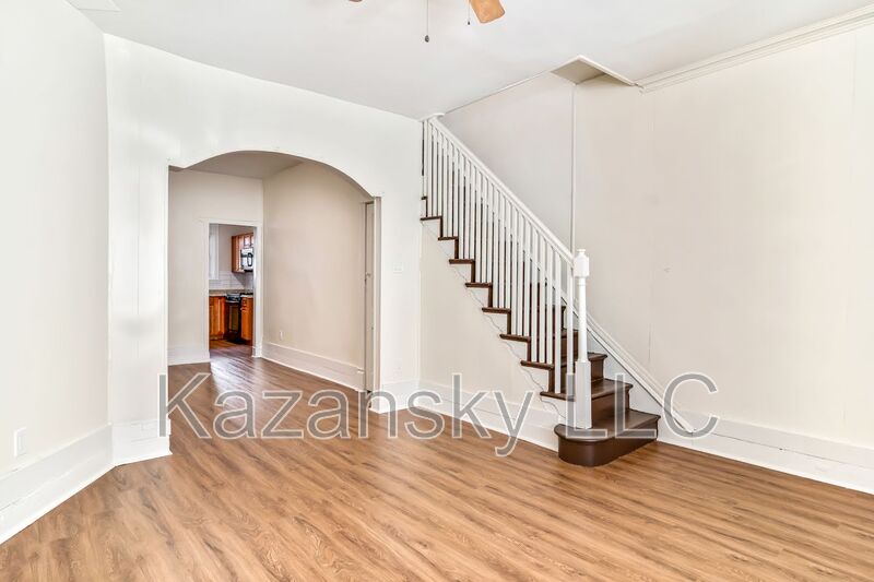 Philadelphia House: 4808 North Franklin Street