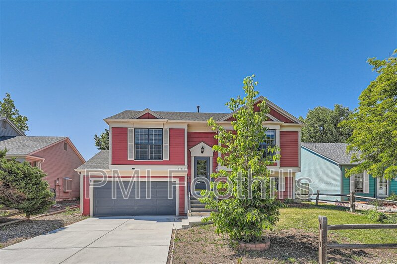 Westminster House: 11516 West 102nd Place