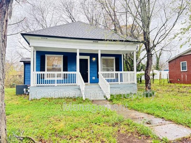 Shelby House: 506 Clegg St.